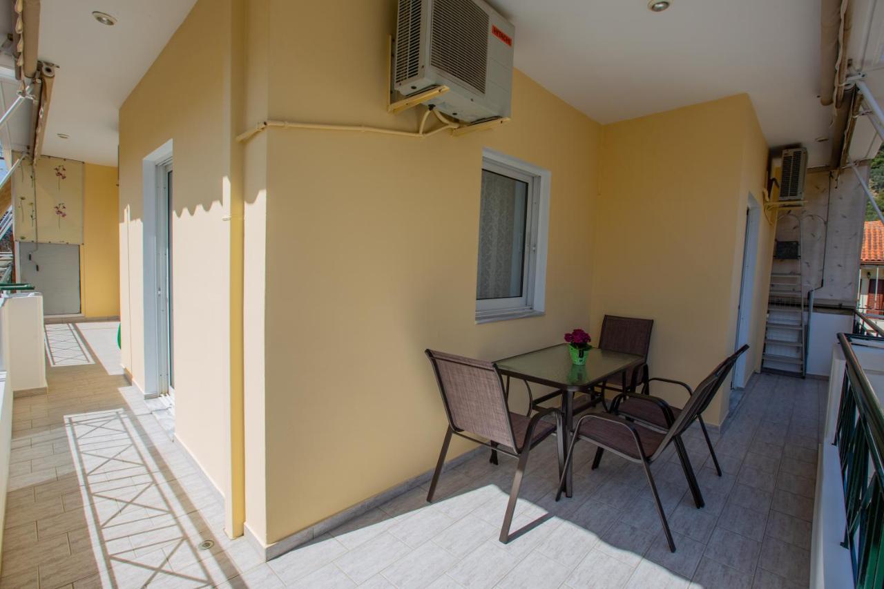 Poly'S Charming Home - City Center & Near The Beach 2Bedroom Apartment Nafpaktos Exterior photo
